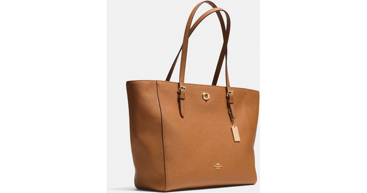 coach turnlock tote in crossgrain leather review
